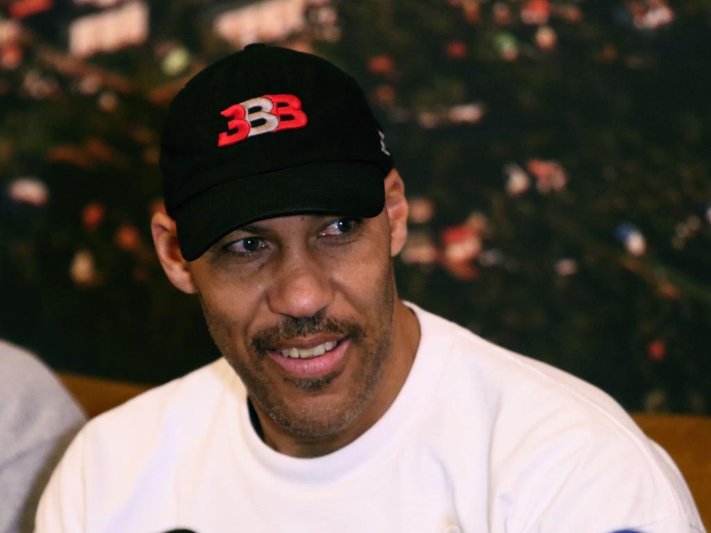 LaVar Ball says Lakers 'don't know how to coach' his son Lonzo