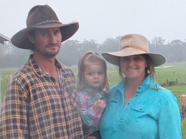 ‘Pastures stuffed’: farmers stressed over flood, feed and freight