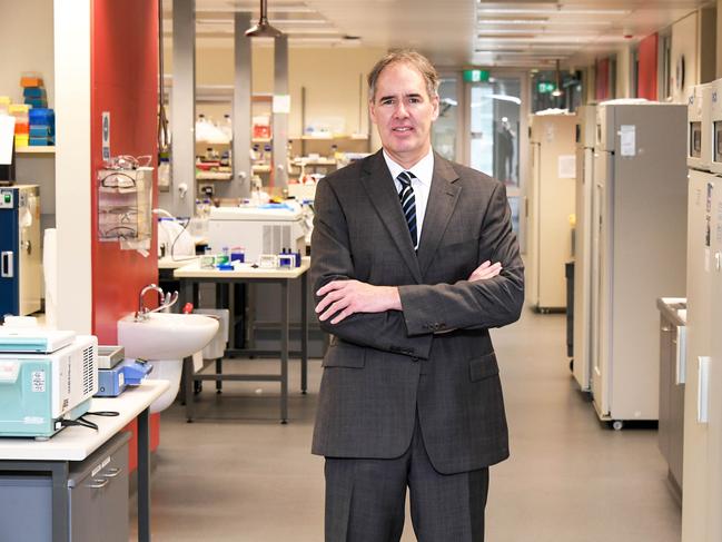 Professor Jason Kovacic, from The Victor Chang Cardiac Research Institute, says all healthcare workers should be vaccinated.