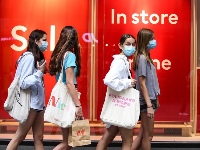 SYDNEY, AUSTRALIA - NewsWire Photos DECEMBER 26, 2021: Shoppers hit the shops in Sydney CBD for the Boxing Day sales. Picture: NCA NewsWire / Gaye Gerard