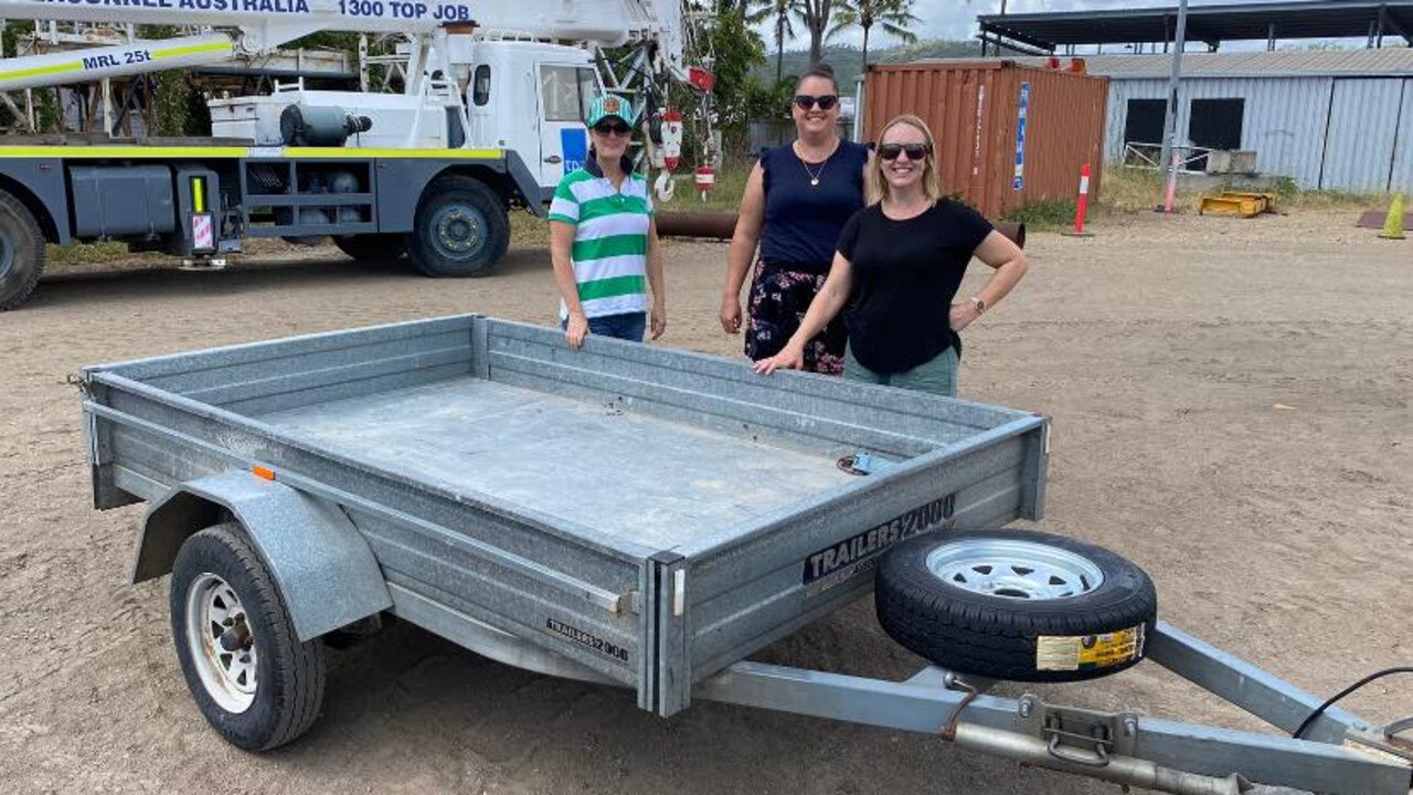 Dearne Acland teaches women how to connect and reverse trailers.