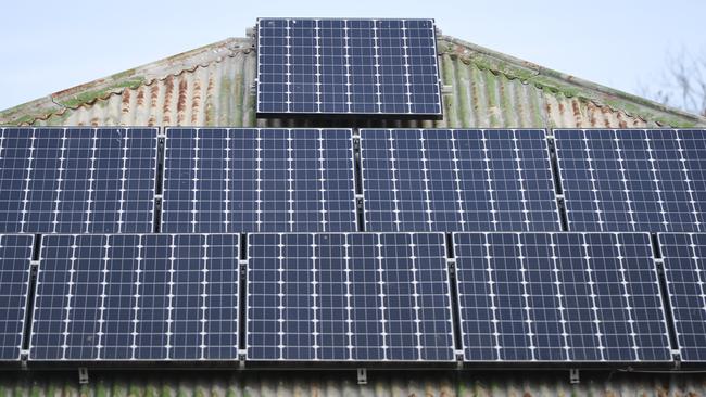 The Australian Energy Regulator (AER) has confirmed a controversial shake-up to the solar industry that will see households charged for exporting solar electricity at certain times from 2025.