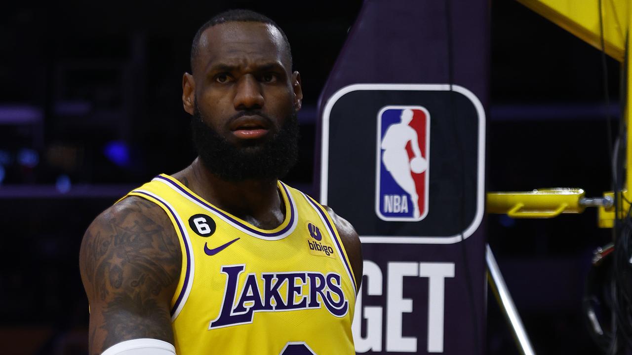 LeBron James 46 points, LA Clippers contre LA Lakers, 40 points contre chaque équipe, record, chiffre d’affaires de Jayson Tatum, blessure à la cheville de Dyson Daniels, mises à jour, score, résultats, faits saillants