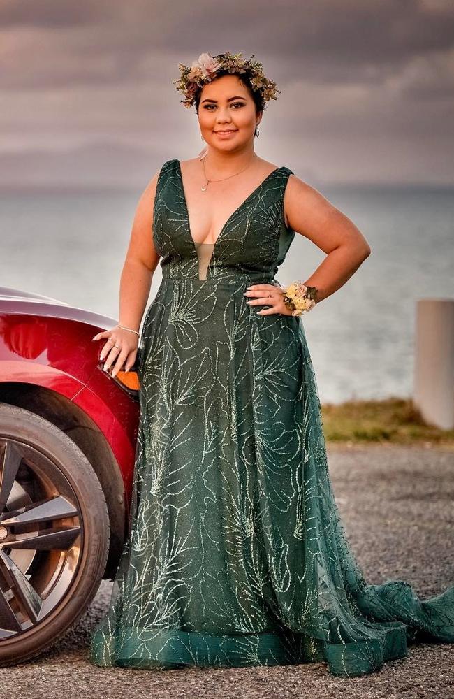 Ashlee Knight dressed for the Mackay Northern Beaches High School formal. Photo: Contributed
