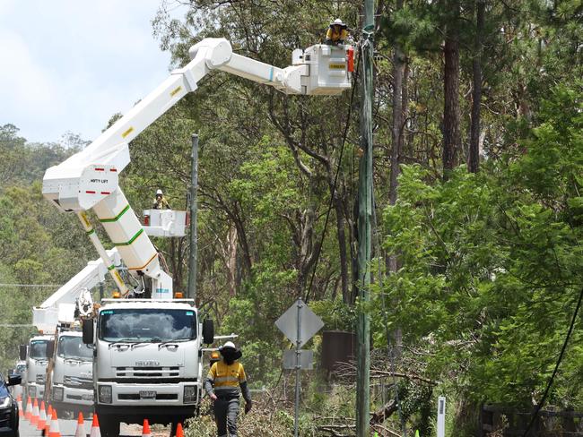 Power companies, NBN Co and telco’s are ready to rush to restore power, internet and mobile phone connectivity knocked out by Cyclone Alfred as fast as possible. Picture: Picture Lachie Millard