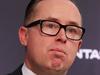 Senator calls for Qantas boss to resign