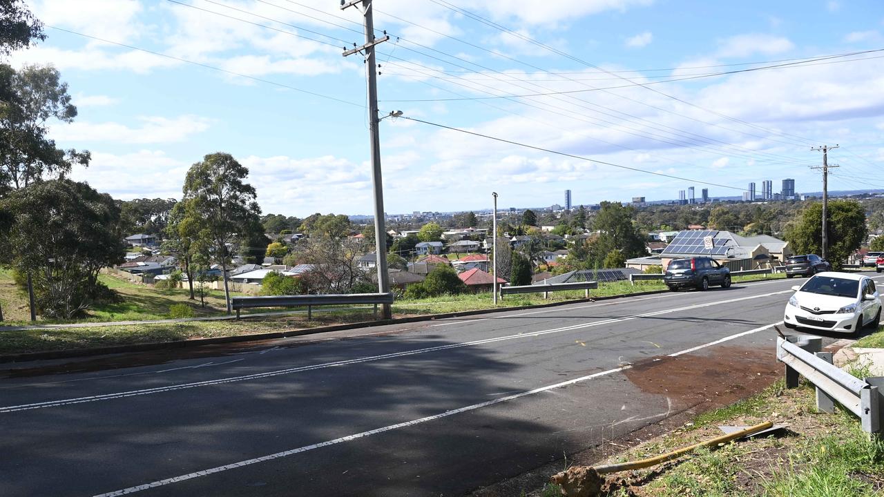 Scene of the crash that killed two people in Heckenberg. Picture: NCA NewsWire / Jeremy Piper