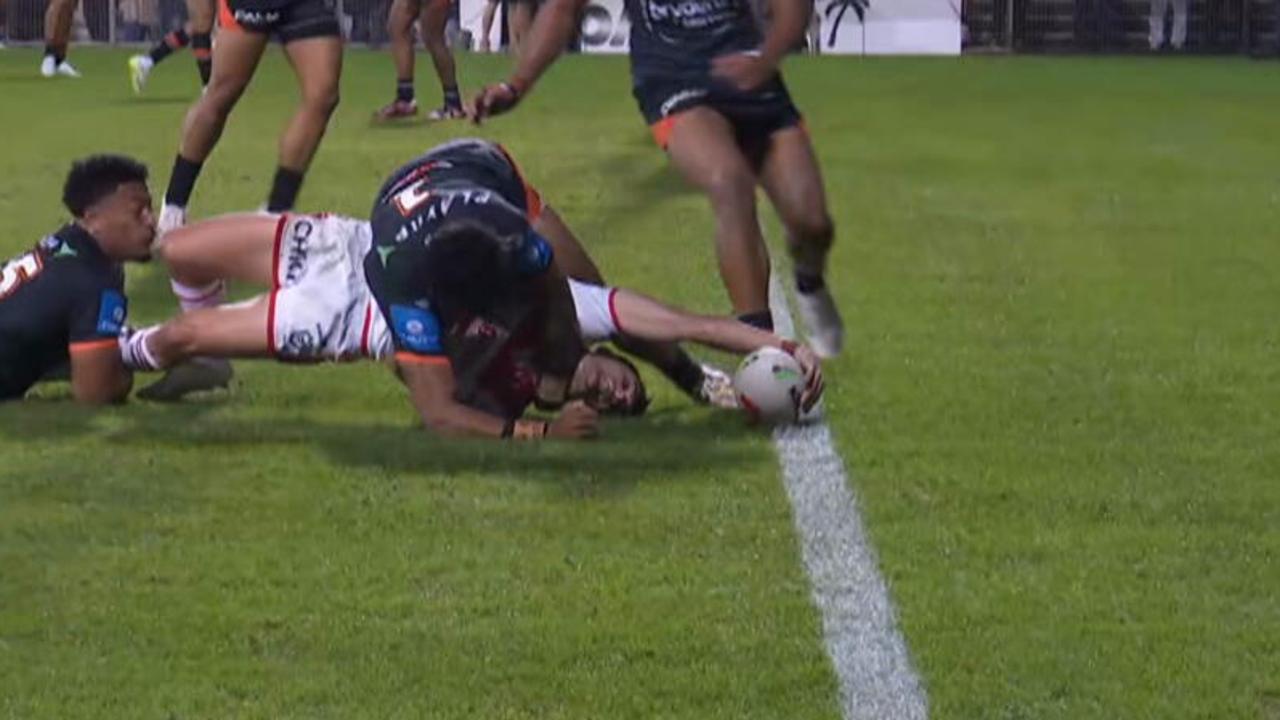 Kyle Flanagan's try was disallowed.