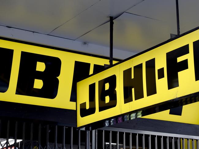 MELBOURNE, AUSTRALIA - NewsWire Photos FEBRUARY 14, 2022: Generic images of JB Hi-Fi retail store on Chapel Street Prahran in inner Melbourne. Picture: NCA NewsWire / Andrew Henshaw