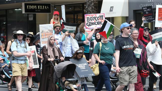 Free Palestine Protest in Little Malop St Geelong then stopping in Malop St then onto Transvaal Square Picture: Mark Wilson