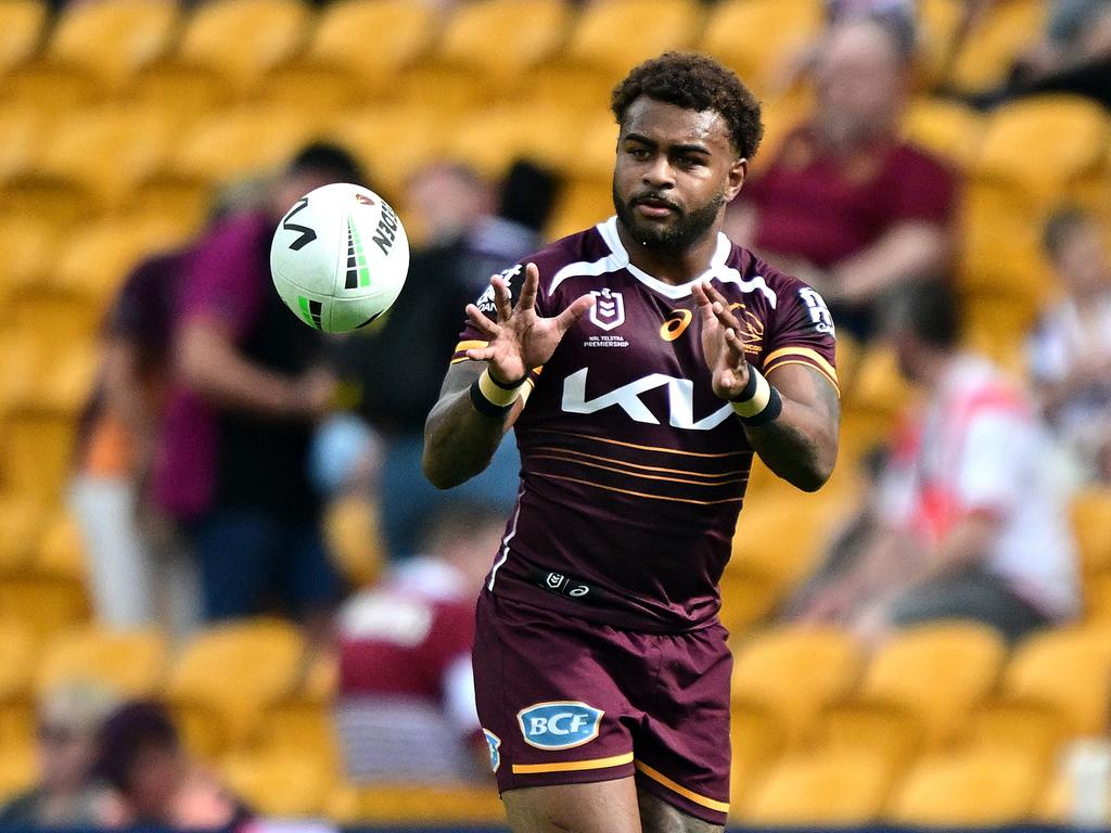 NRL Live: Mam scores in Broncos return, serious Dragons injury