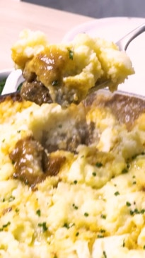 Easy beef stroganoff cottage pie