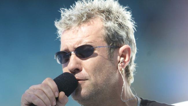 Jimmy Barnes hiding behind sunglasses at the Sydney 2000 Olympic Games closing ceremony dress rehearsal. Picture: Craig Borrow.