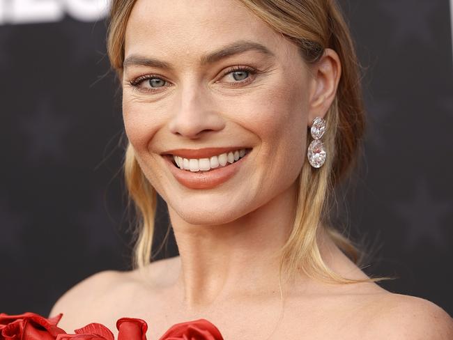 SANTA MONICA, CALIFORNIA - JANUARY 14: Margot Robbie attends the 29th Annual Critics Choice Awards at Barker Hangar on January 14, 2024 in Santa Monica, California. (Photo by Frazer Harrison/Getty Images)