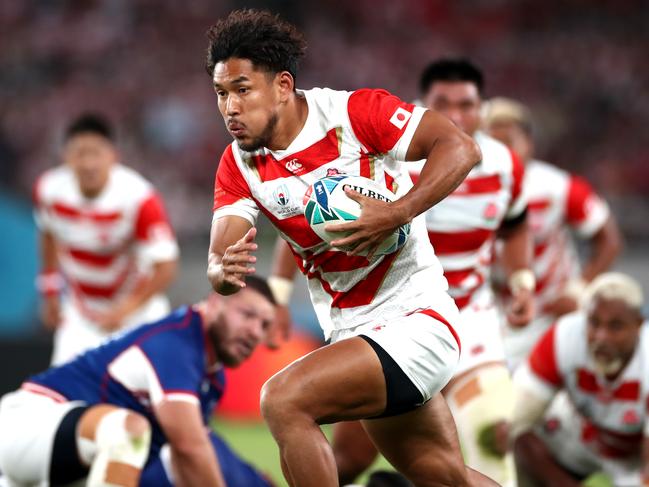 CHOFU, JAPAN - SEPTEMBER 20: Ryohei Yamanaka of Japan breaks with the ball during the Rugby World Cup 2019 Group A game between Japan and Russia at the Tokyo Stadium on September 20, 2019 in Chofu, Tokyo, Japan. (Photo by Cameron Spencer/Getty Images)