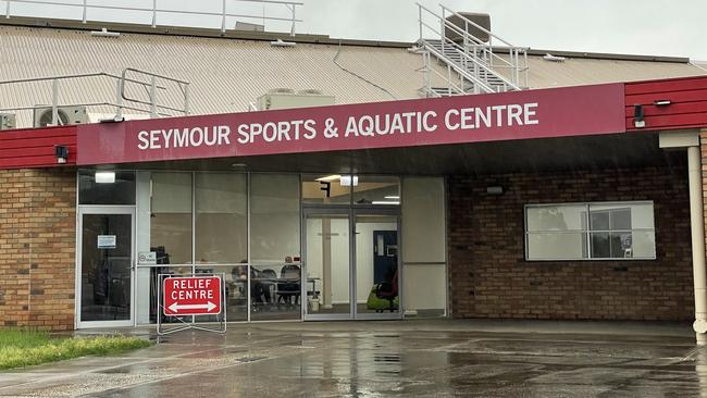 Seymour Sports and Aquatic Centre has been transformed into a relief centre Picture Olivia Condous.jpeg