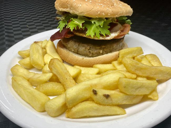 Gap View Hotel has been crowned the best burger joint in Alice Springs in an NT News poll.