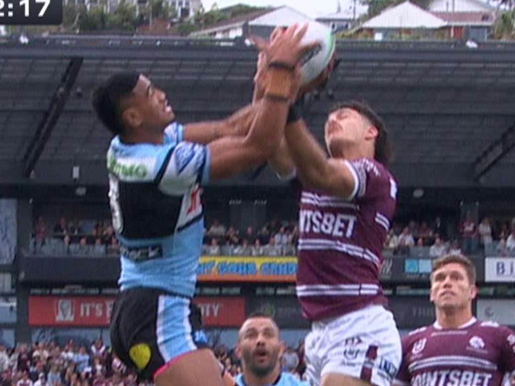 LIVE NRL: Sharks lead Sea Eagles who are playing for home final at sold-out Brookie