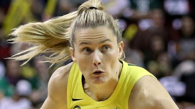 SEATTLE, WA - SEPTEMBER 07: Sami Whitcomb #33 of the Seattle Storm handles the ball against Tierra Ruffin-Pratt #14 of the Washington Mystics in the second quarter during game one of the WNBA Finals at KeyArena on September 7, 2018 in Seattle, Washington.   Abbie Parr/Getty Images/AFP == FOR NEWSPAPERS, INTERNET, TELCOS & TELEVISION USE ONLY ==