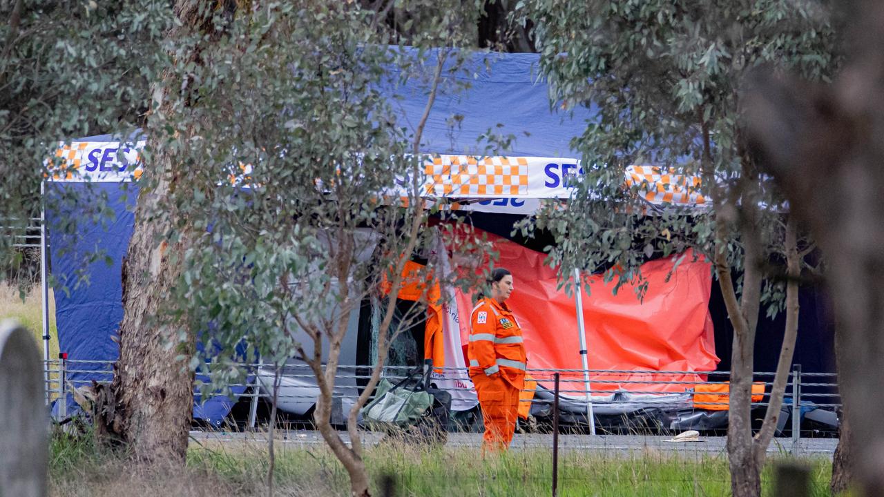 Chiltern Fatal Crash: Four Victims Killed In Crash On Hume Freeway ...