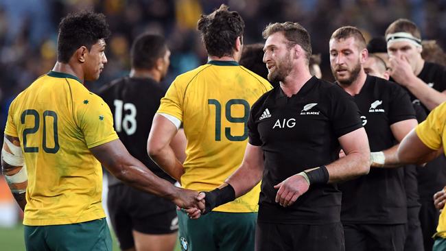 New Zealand's No 8 Kieran Read (C) wants his team to finish the job against the Wallabies after a disappointing finish to the first Test.