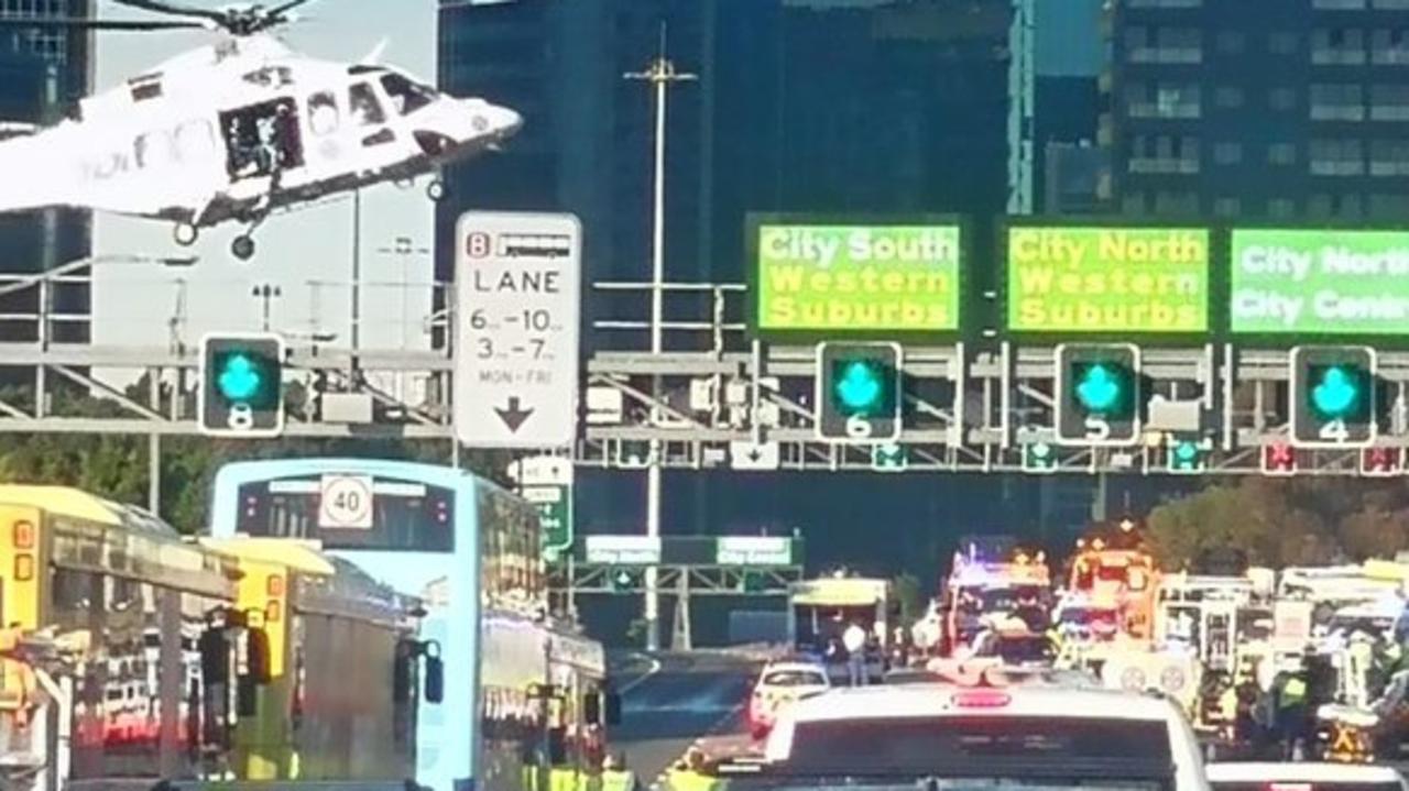 Sydney Harbour Bridge Crash: Driver On Wrong Side Of The Road | News ...