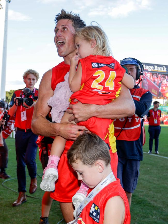 Swallow with his family. Photo by Russell Freeman/AFL Photos via Getty Images