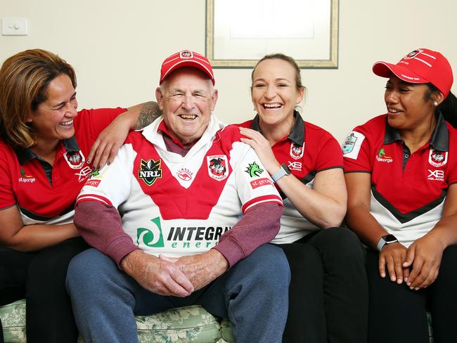 St George Illawarra Dragons fan Reg Jago with Oneata Schwalger, Kate Haren and Asipau Mafi. Pic: Tim Hunter.