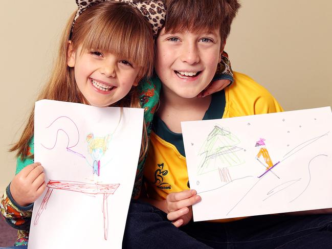 WEEKEND TELEGRAPHS SPECIAL. MUST TALK WITH PIC ED JEFF DARMANIN BEFORE PUBLISHING - Pictured is Maxwell 10 and Gigi Green 6, drawing what they want to do when lockdown ends. Picture: Tim Hunter.