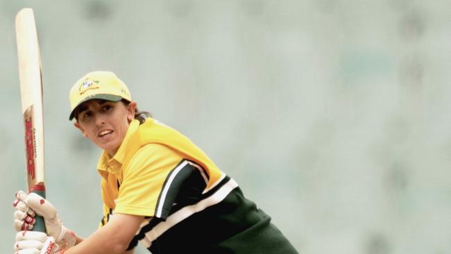 23 Feb 2002: Michelle Goszko #5 of Australia hits one away during the Battle for the Rose Bowl one day Women's international between the Australian Southern Stars and the New Zealand White Ferns, played at the Mcg, Melbourne, Australia. DIGITAL IMAGE.Mandatory Credit: Robert Cianflone/Getty Images