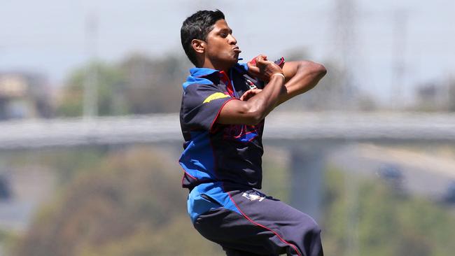 Ashan DeSilva of Gladstone Park in action during NWMCA Cricket: Gladstone Park v Buckley Park at Jack Ginifer Reserve on Saturday, November 11, 2017, in Gladstone Park, Victoria, Australia.Picture: Hamish Blair