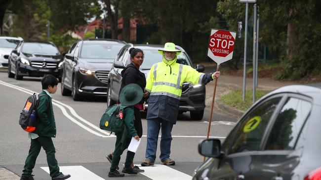 Children return to school at Cherrybrook this morning. Picture: David Swift