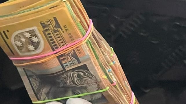 Police allegedly found $25,000 worth of cash during Strike Force Summit. Photo: NSW Police.