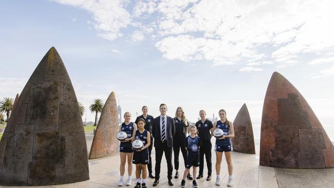 Geelong United is joining the WNBL. Jasmine King, Jolissa Carriedo, Megan Moody, Geelong Mayor Trent Sullivan, Connie Bolger, Kensi King, Vicki King, Poppy Stevens.