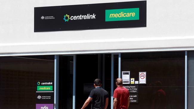 More than 35,000 people on Centrelink benefits refused to accept a job or quit a new role in the past year.