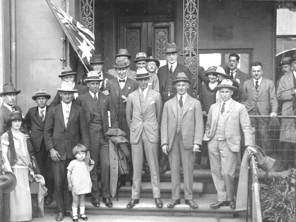 How a group of boys from Manly stormed the Olympics 100 years ago ...