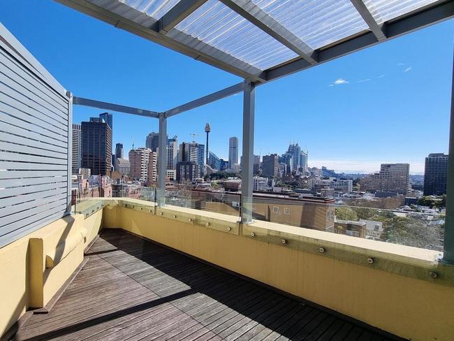 The north-facing top-floor Palmer St apartment has been freshly painted. Picture: realestate.com.au