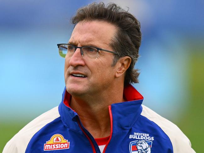 MELBOURNE, AUSTRALIA - NOVEMBER 27: Buldogs senior coach, Luke Beveridge watches on during a Western Bulldogs AFL training session at Whitten Oval on November 27, 2023 in Melbourne, Australia. (Photo by Morgan Hancock/Getty Images)