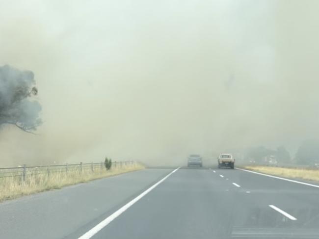 Emergency services were called to a grass fire on the Princes Fwy in Pakenham about 12pm on Wednesday, December 18, 2024. Picture: Supplied