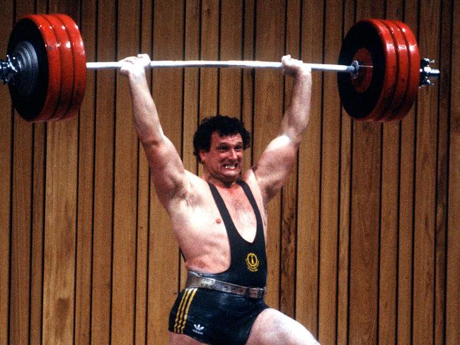 Dean Lukin during the snatch section of his golden Brisbane Games in 1982.