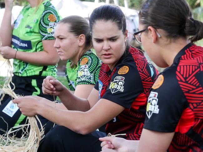 Josie Dooley from the Melbourne Renegades looks to teammate Ella Hayward for some help during the WBBL First Nations Round Launch in Adelaide. Picture: GETTY