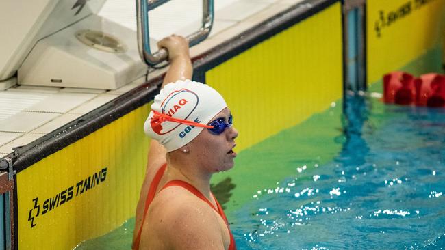 Pics by Julian Andrews. Girls 15 Year Olds 200 Metre Freestyle Winner Cole, Jessica 15 Wests Illawarra