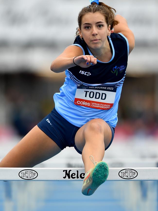 Piper Todd (NSW) competes in the Girls Under 15 Heptathlon.