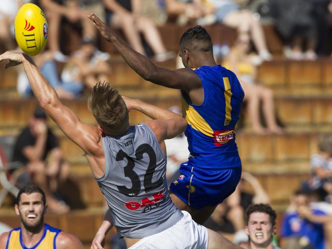 Liam Ryan attempts a mark on Sunday. Picture: AAP Images