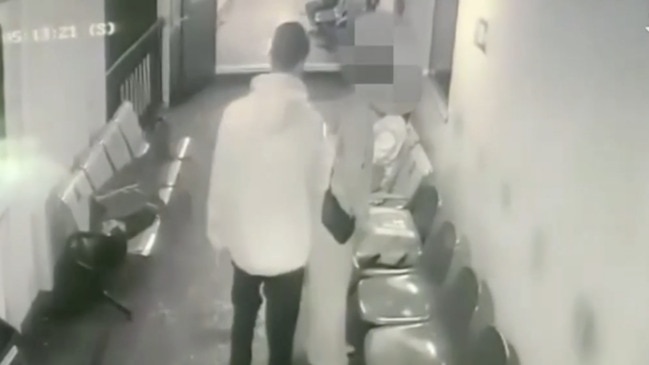 Indonesia Horror Footage Shows Man Throwing Wife Off Ferry Au — Australias Leading 4528