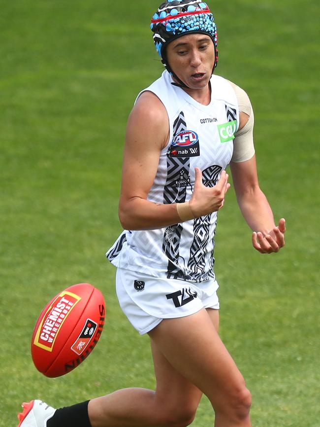 Magpie Aliesha Newman in action in Collingwood’s AFLW Indigenous jumper on Sunday. Picture: Getty Images