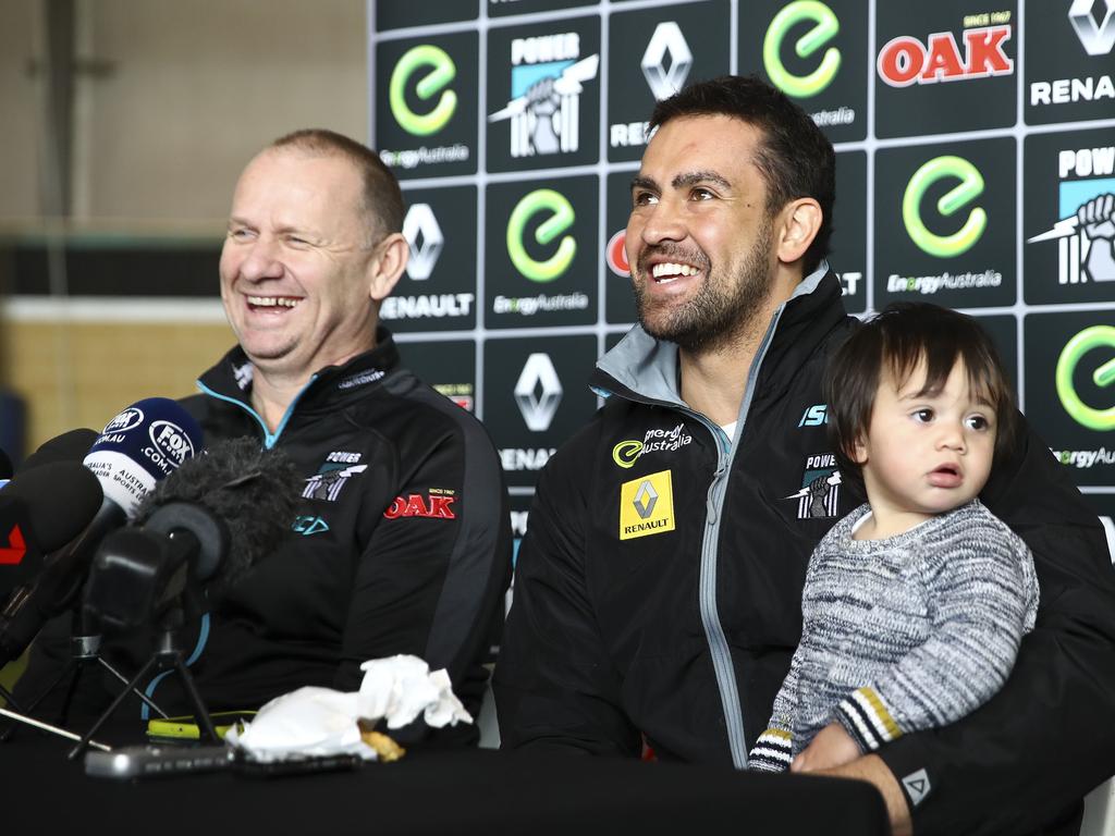 Ken Hinkley with Alipate Carlisle and Alipate's son AJ in 2016. Picture Sarah Reed