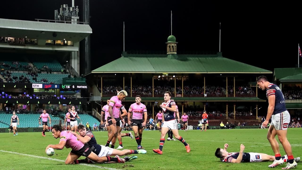 The round 12 blockbuster was ruined by the bunker. Picture: Matt King/Getty