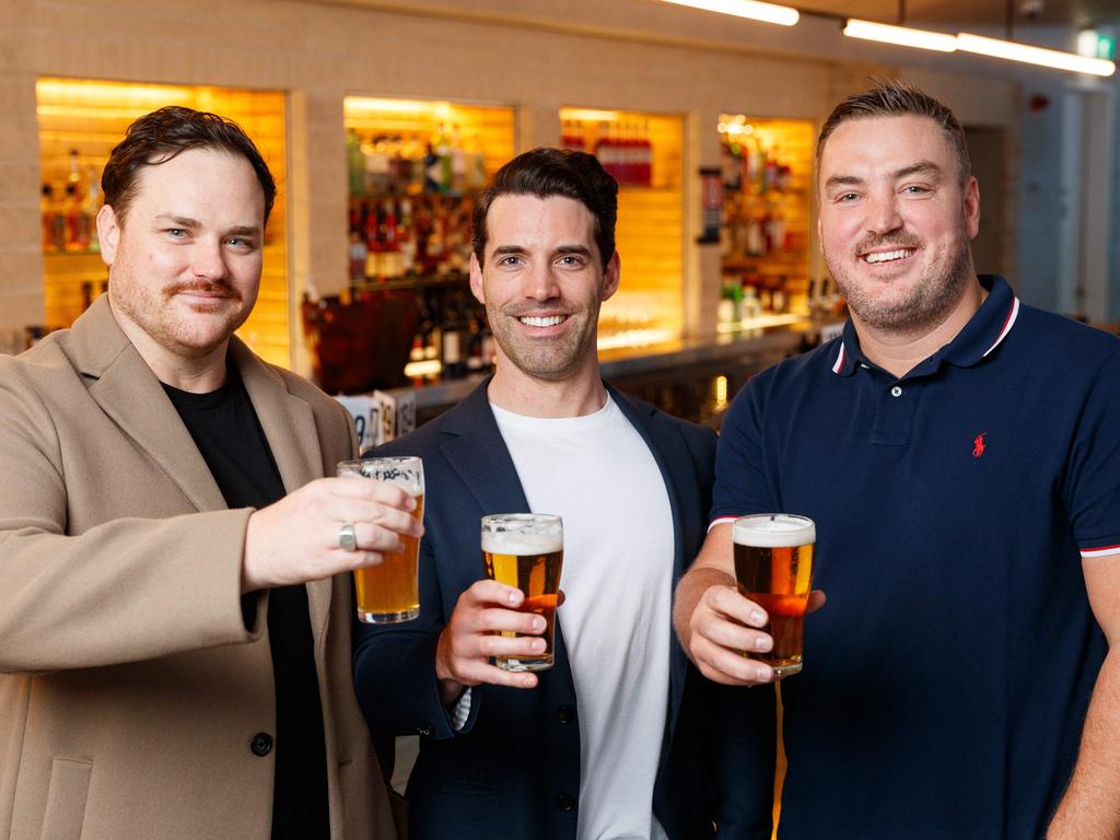 Labor Lord Mayor candidate Zann Maxwell (centre) pictured at Jackson’s on George, is pushing for the expansion of special entertainment precincts. Picture: Max Mason-Hubers