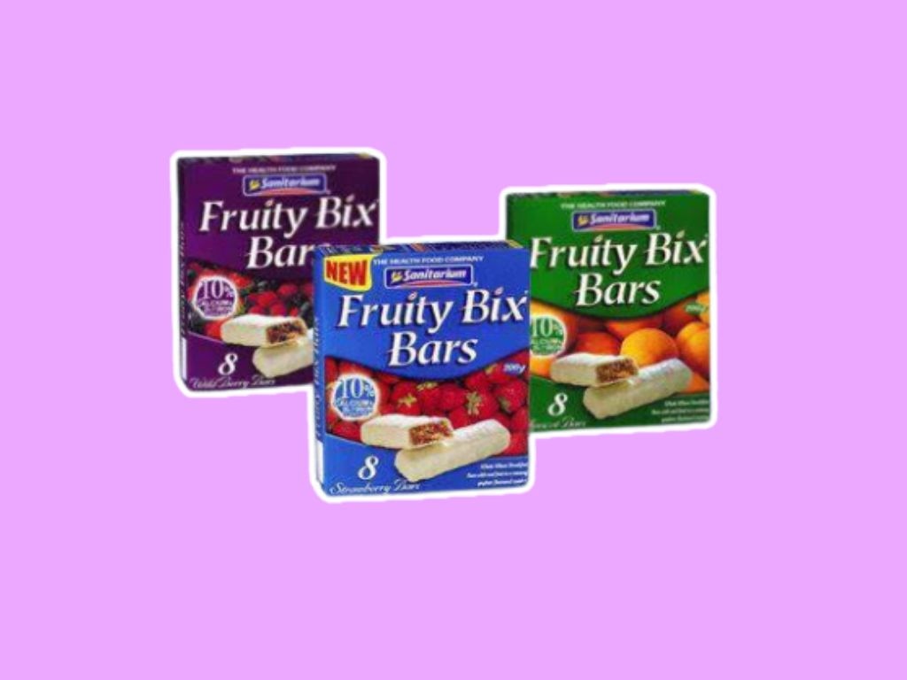 Fruity Bix Bars – A fruity, wheat-based snack bar that was once a lunchbox staple but quietly disappeared. Released in the early 2000s, they were discontinued after a few years. Picture: Reddit